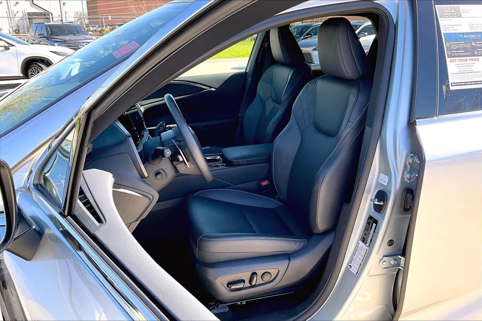 2025 Lexus RX 350 - 6