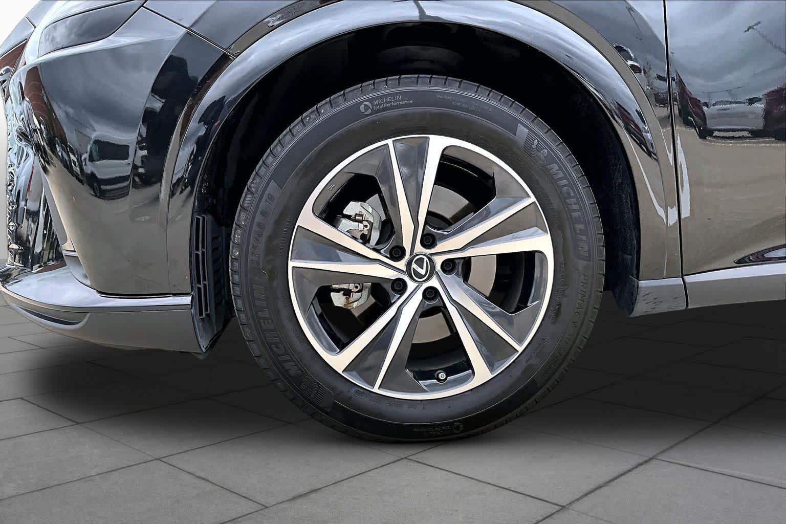 2023 Lexus RX 350 Premium - 10