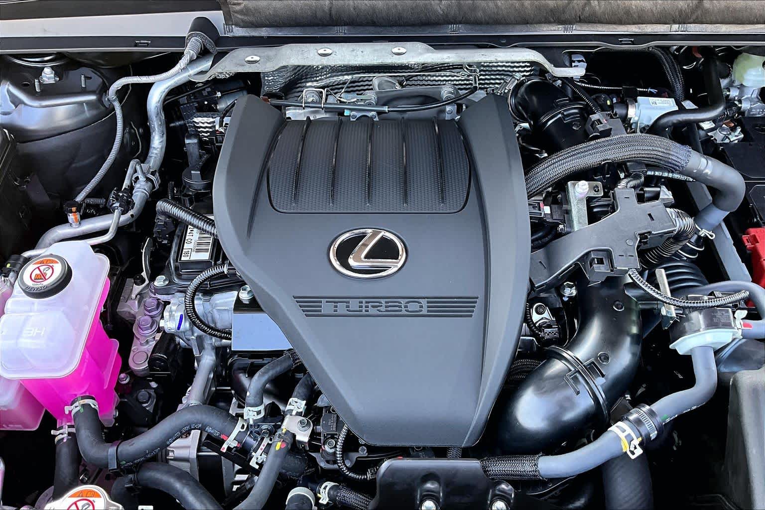 2026 Lexus RX 350 photo 17 of 20