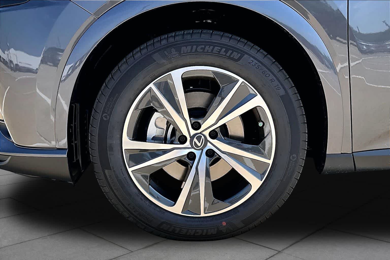 2026 Lexus RX 350 photo 11 of 20