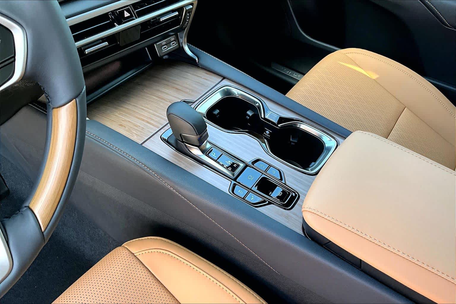 2026 Lexus RX 350 photo 7 of 20