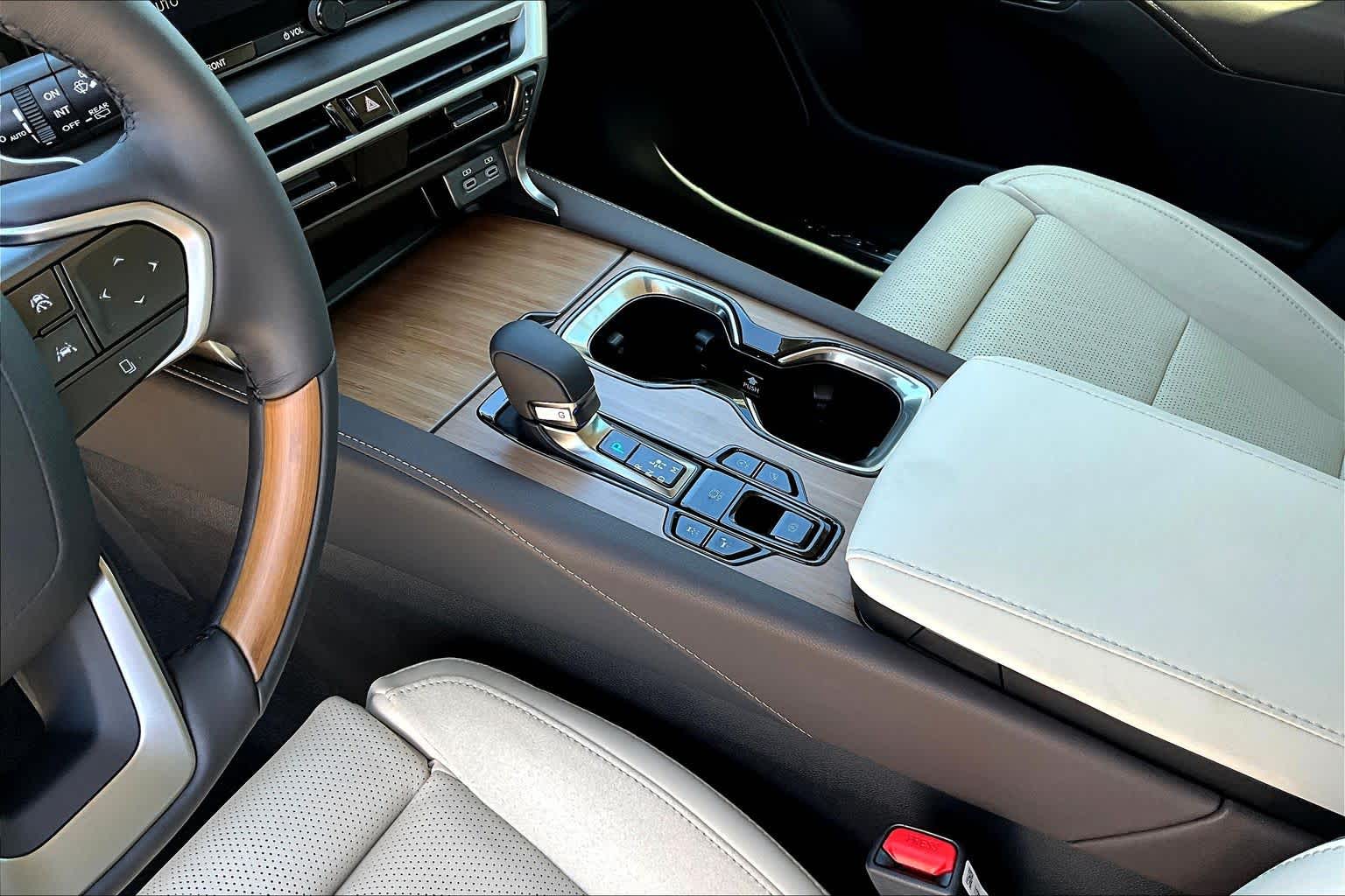 2026 Lexus RX 350 Luxury - 6