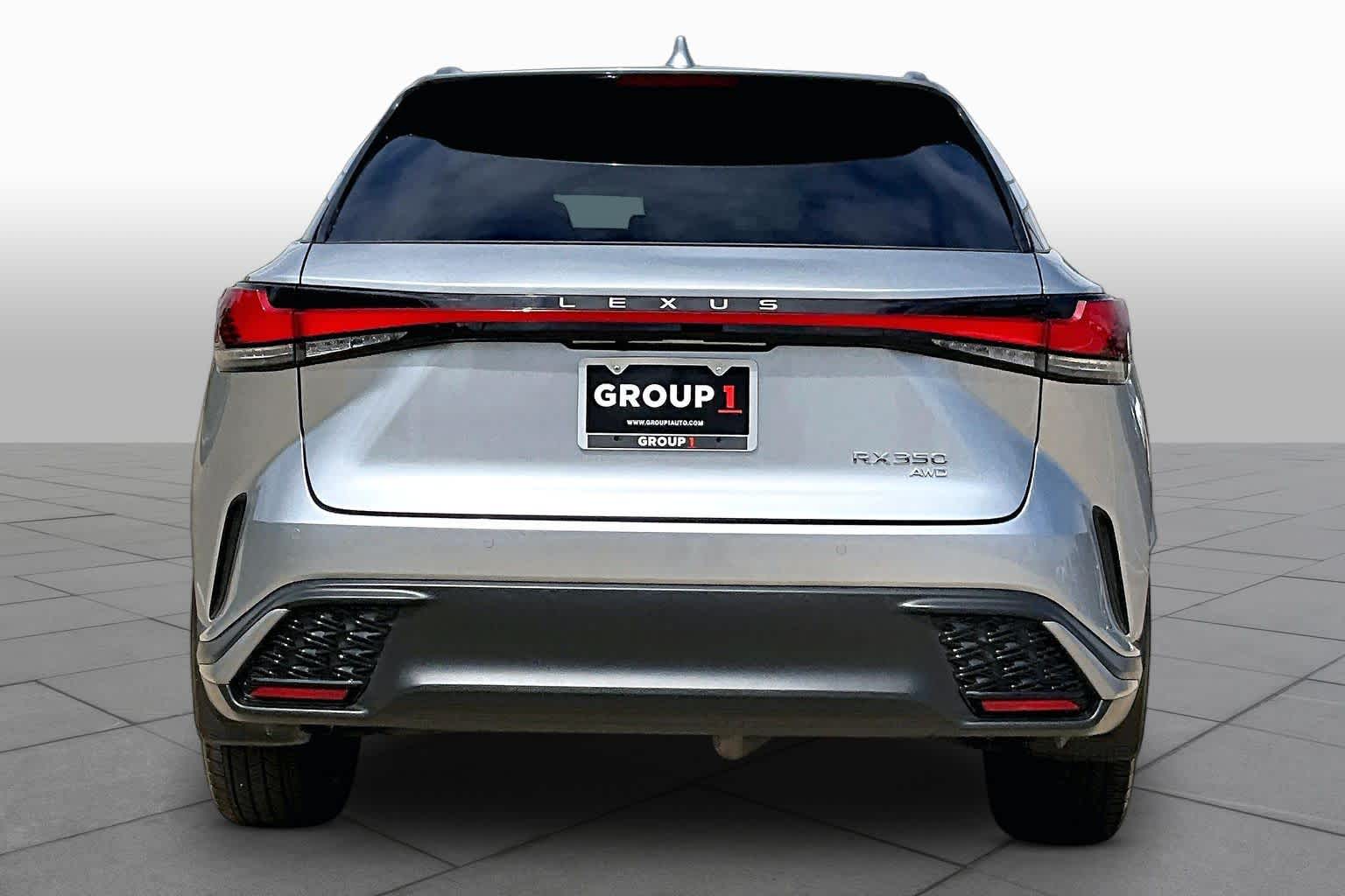 2024 Lexus RX 350 photo 5 of 37