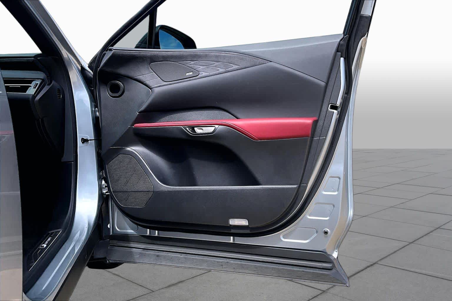 2024 Lexus RX 350 photo 23 of 37