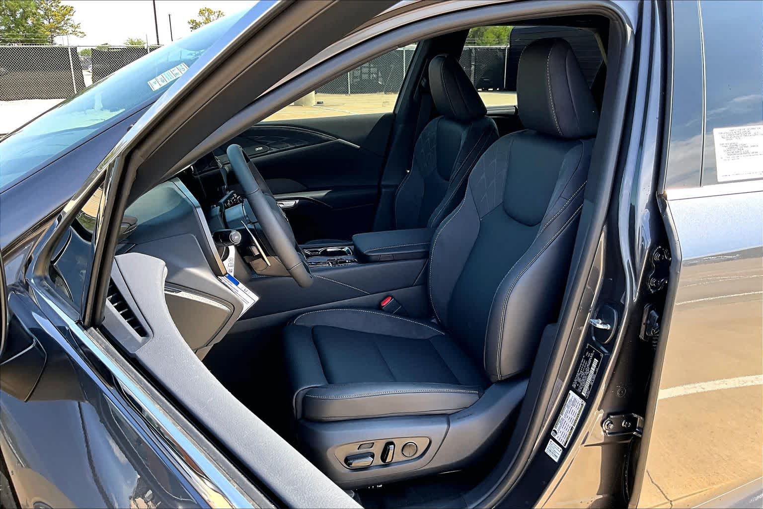 2026 Lexus RX 350h Luxury - 8