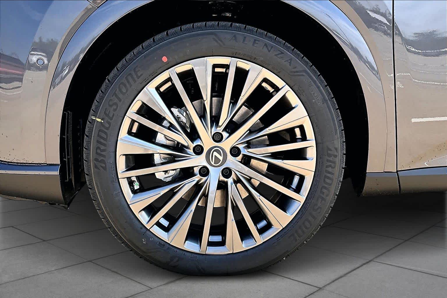 2026 Lexus RX 350h Luxury - 10