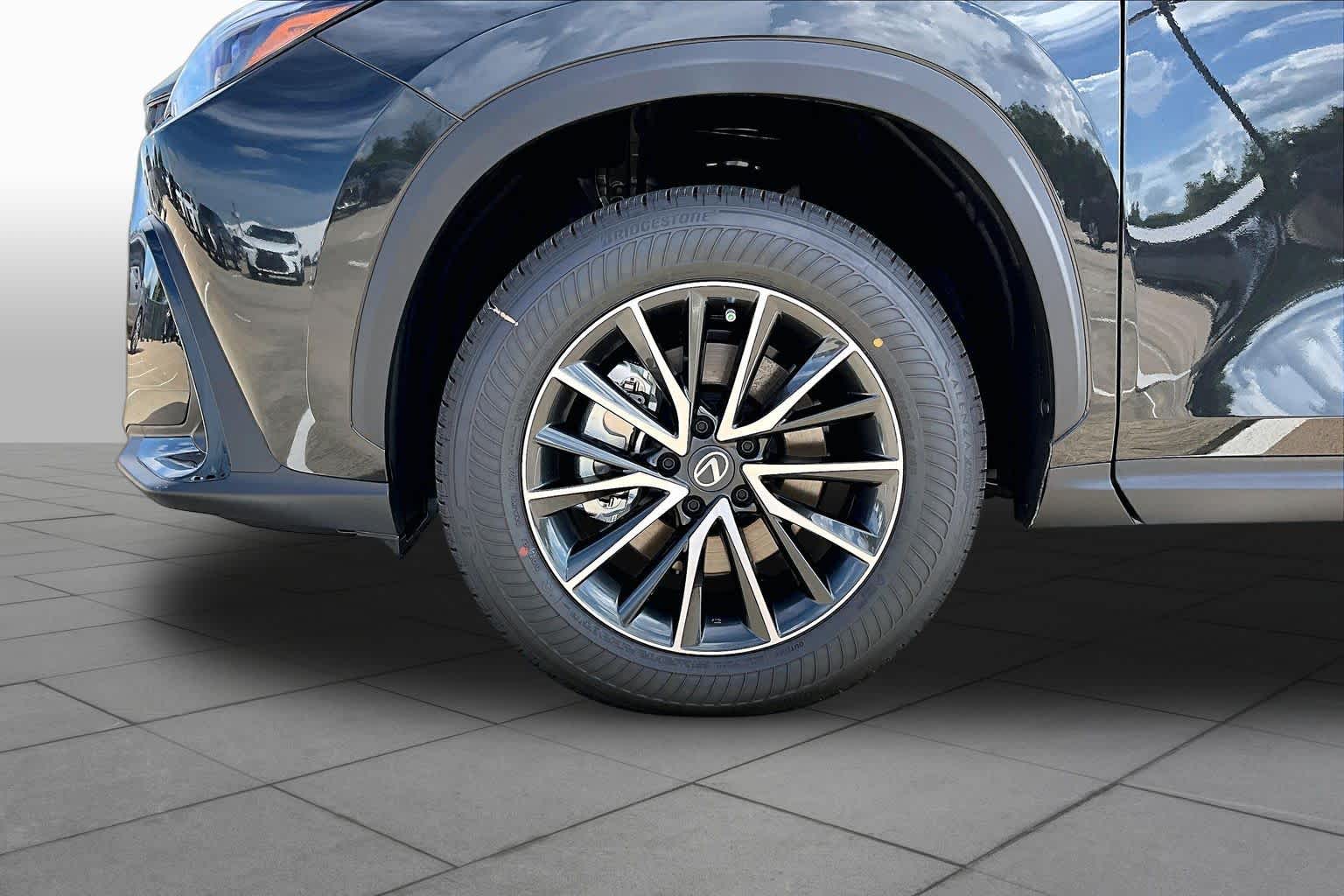 2026 Lexus NX 350 photo 11 of 22
