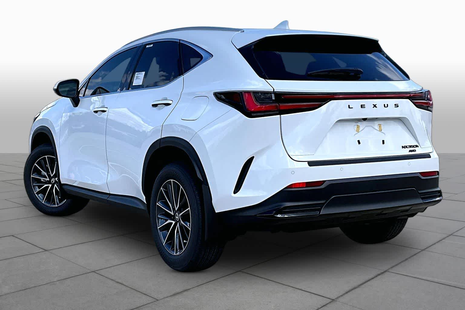2026 Lexus NX 350h photo 12 of 22
