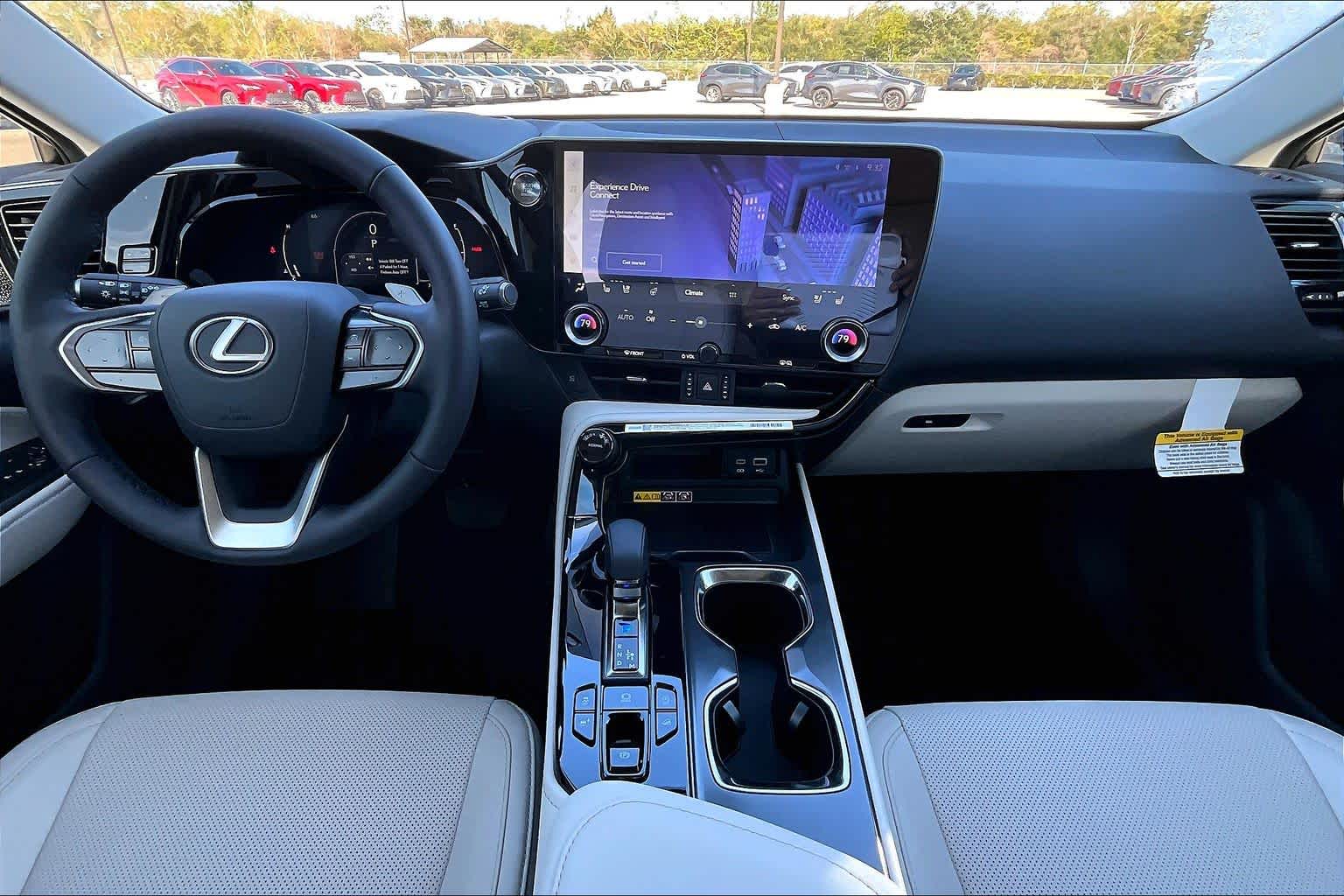2026 Lexus NX 350 Luxury - 4