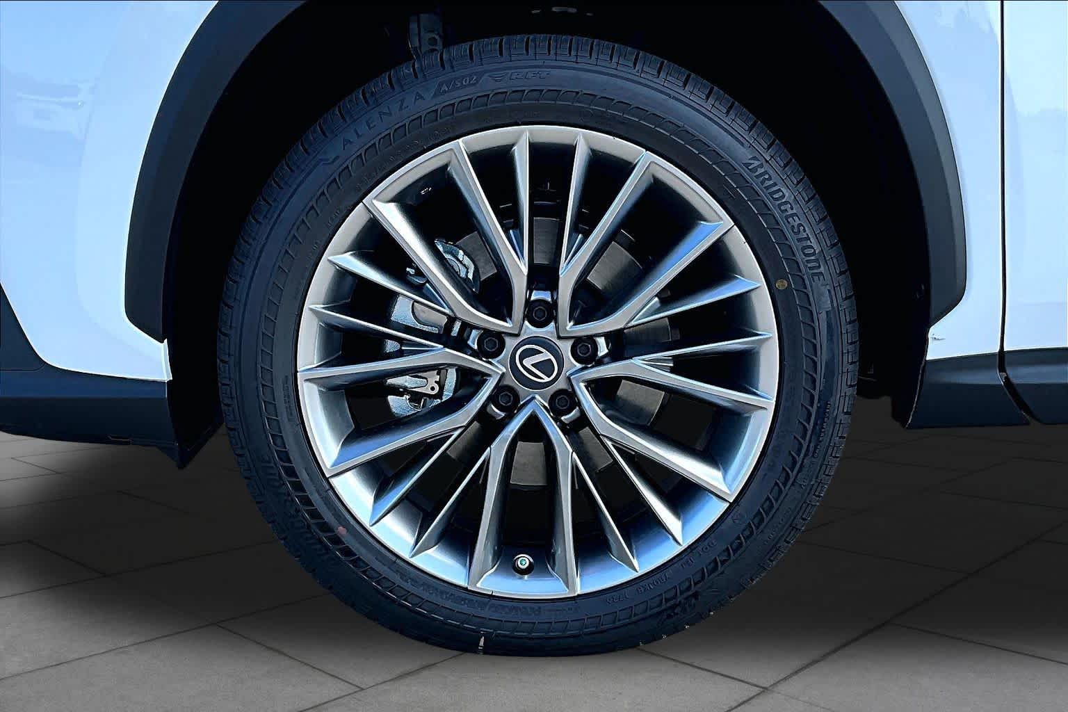 2026 Lexus NX 350 Luxury - 10