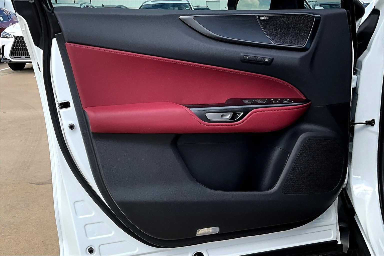 2026 Lexus NX Luxury  - 9