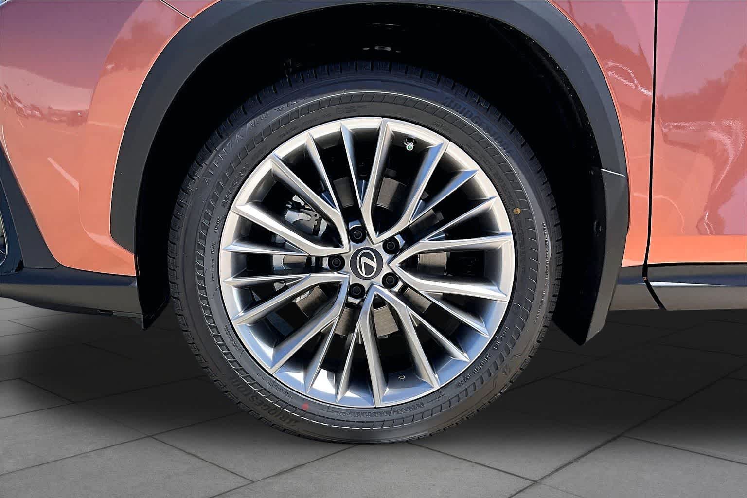 2026 Lexus NX 350 Luxury - 10