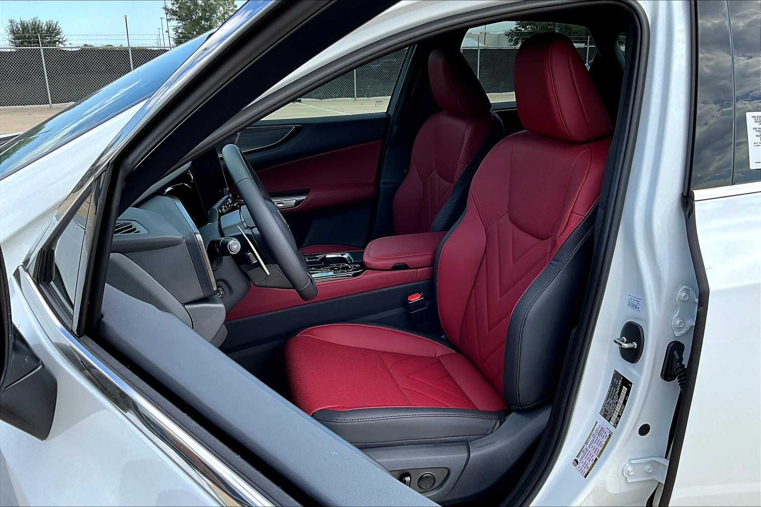 2026 Lexus NX Luxury  - 8