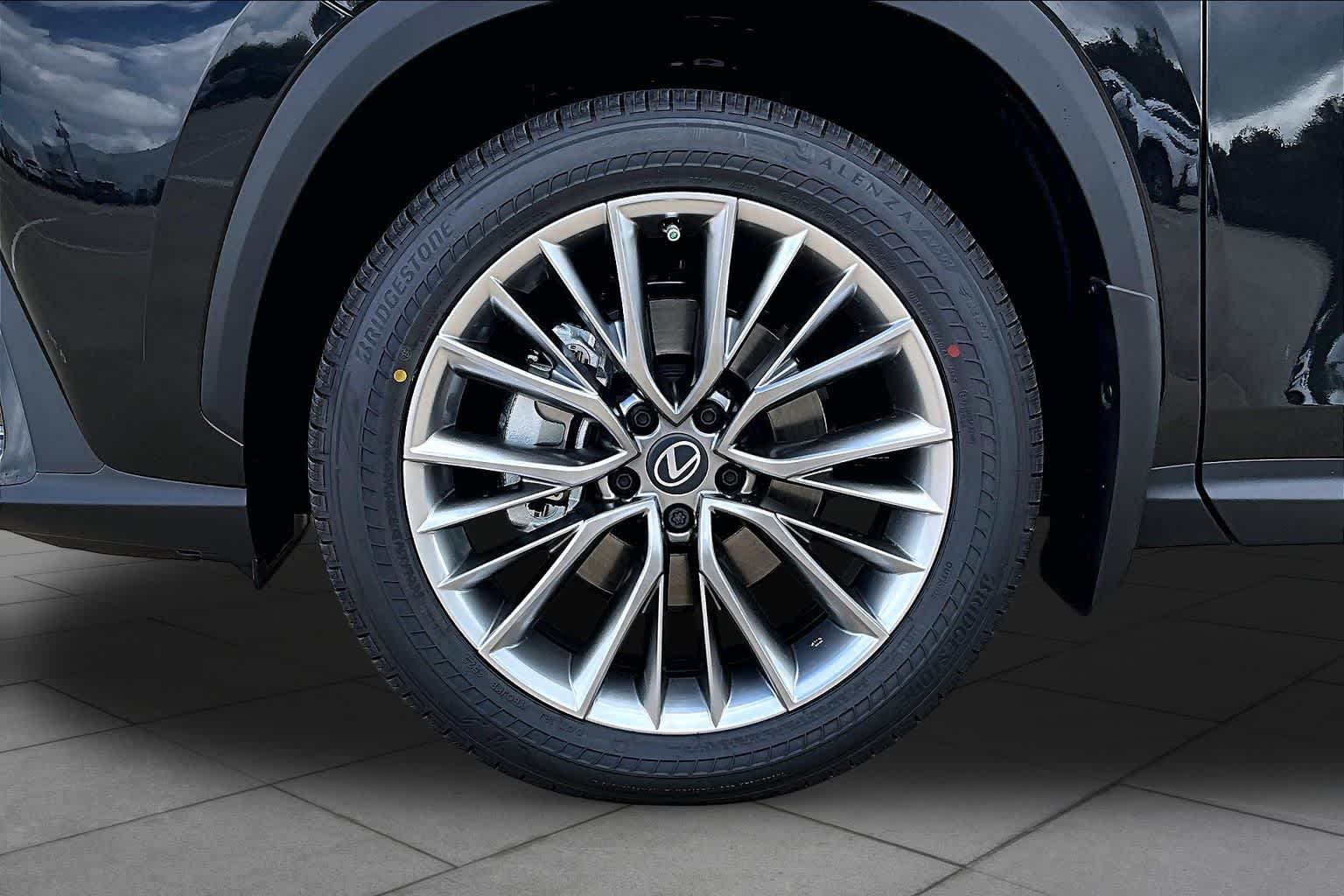 2026 Lexus NX 350 Luxury - 10