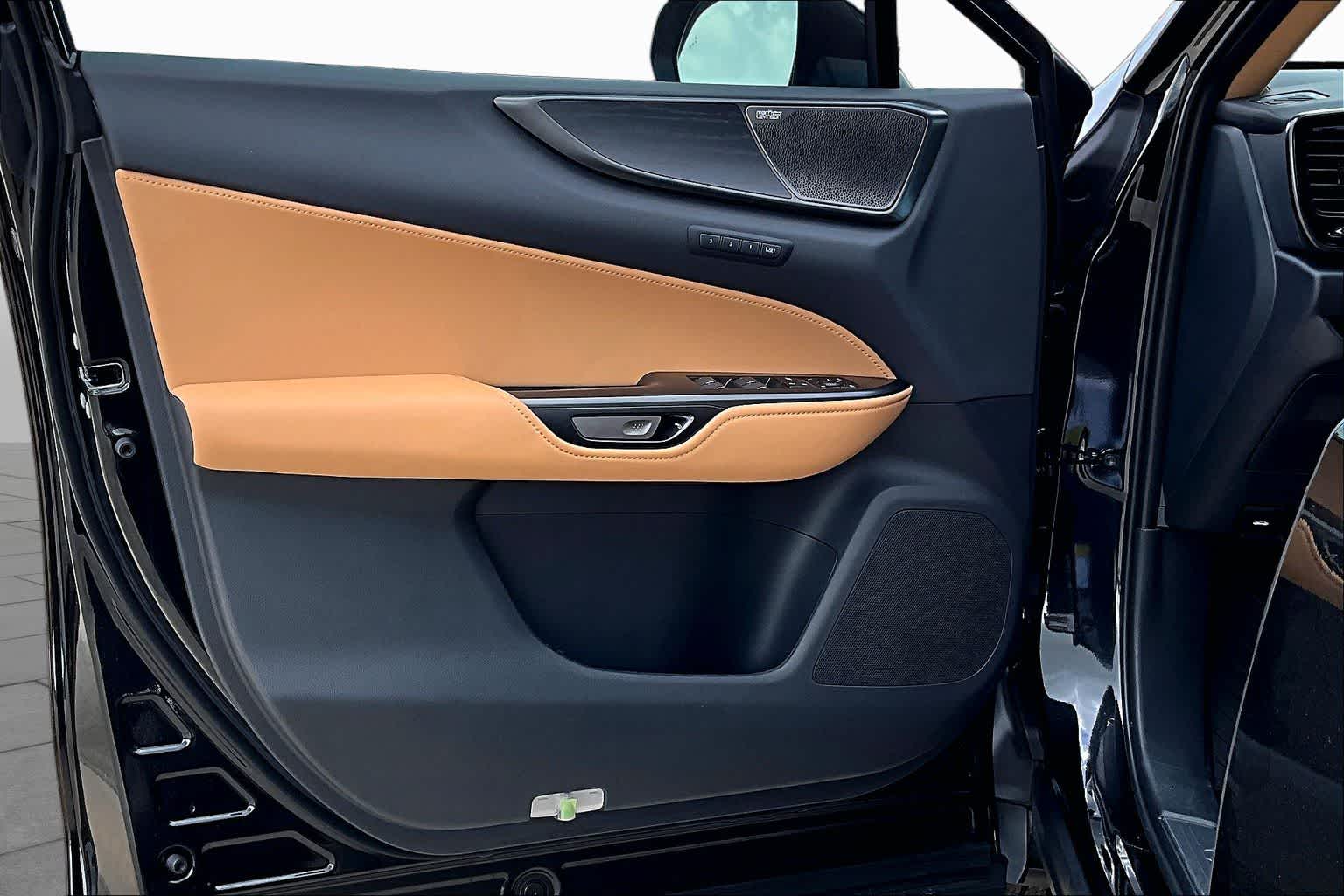 2026 Lexus NX 350 Luxury - 9