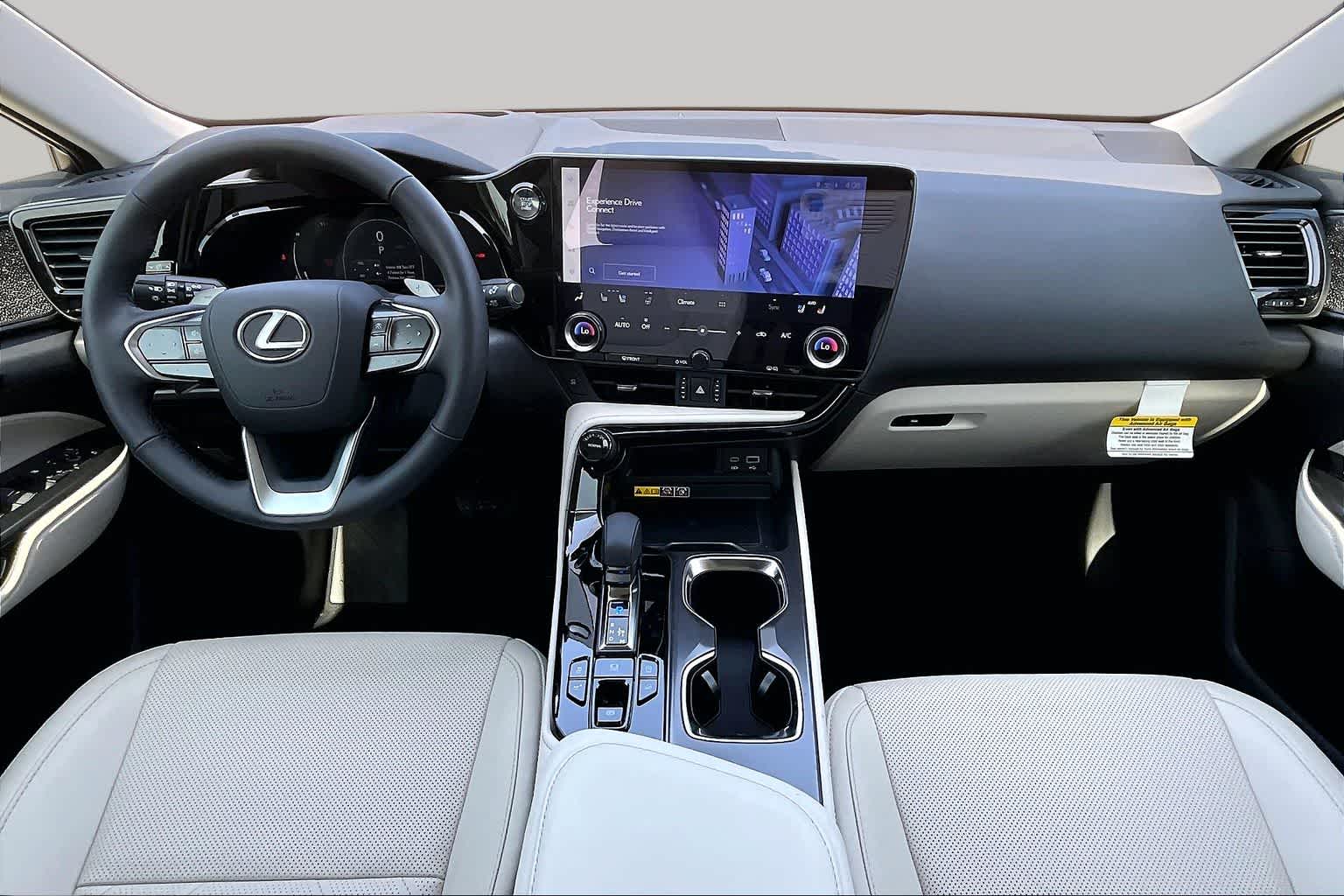 2026 Lexus NX 350 Luxury - 4