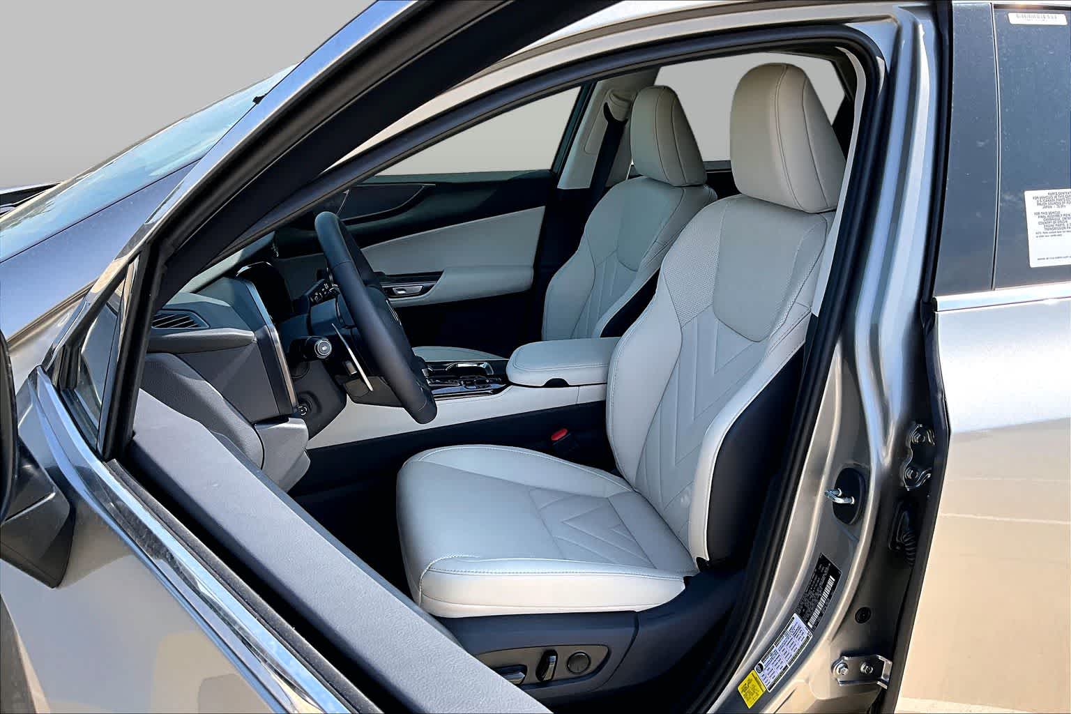 2026 Lexus NX 350 Luxury - 8