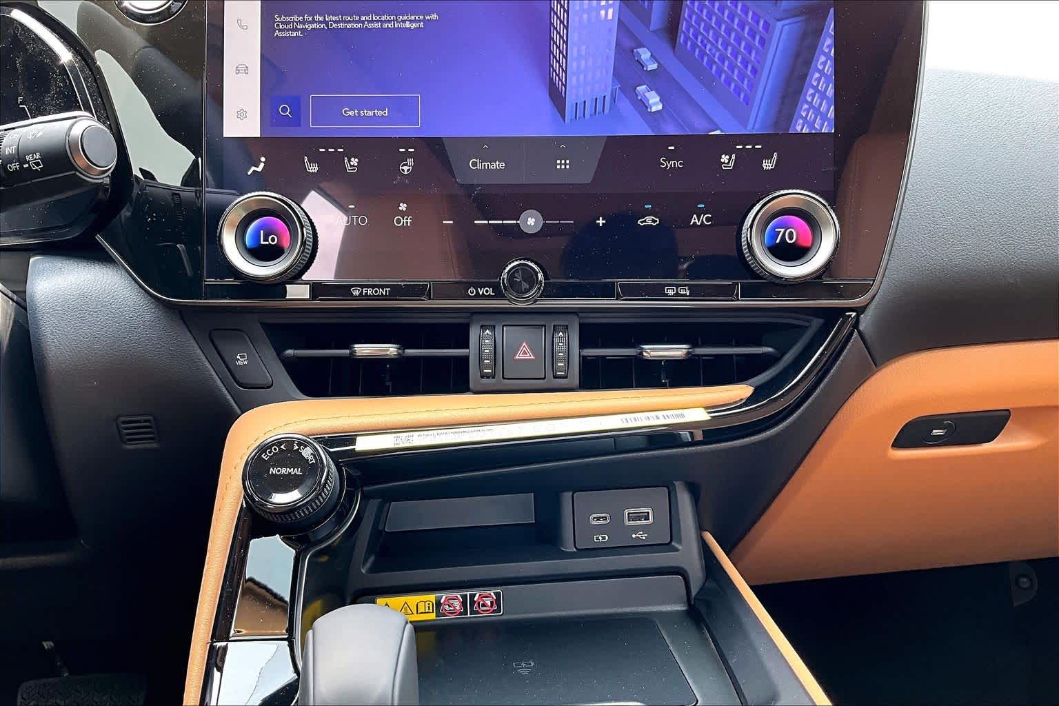 2026 Lexus NX 350 photo 19 of 20