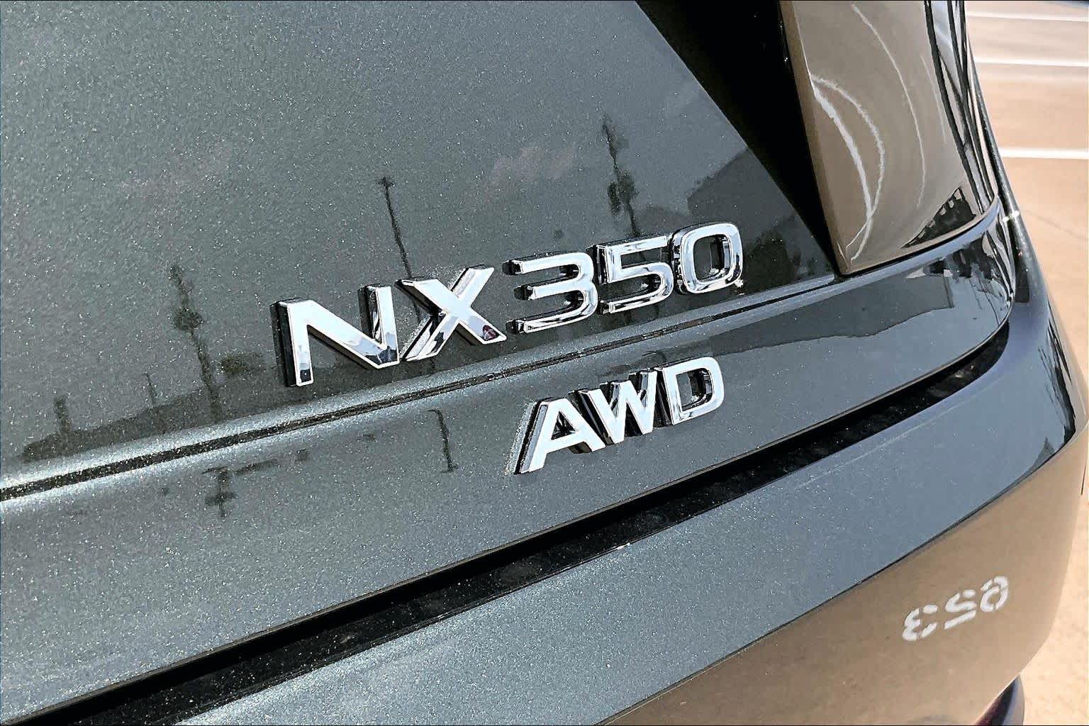 2026 Lexus NX 350 photo 15 of 20