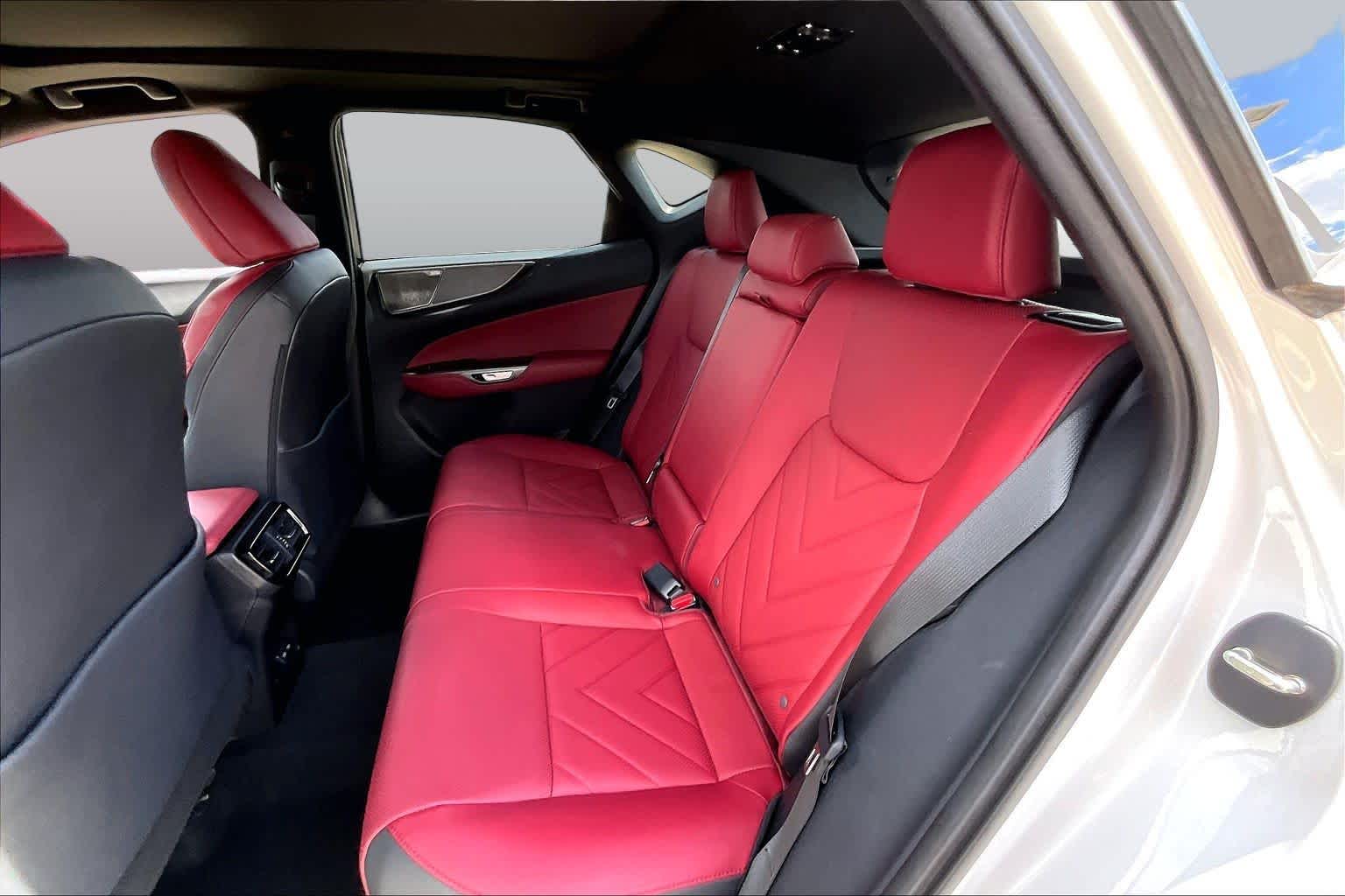 2025 Lexus NX 350 photo 20 of 34