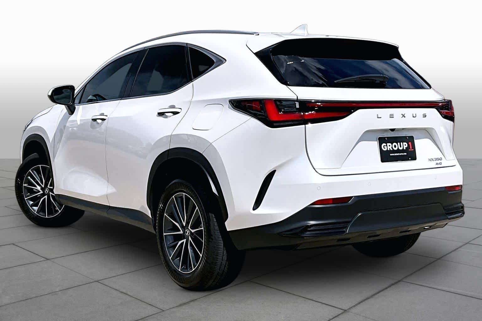 2025 Lexus NX 350 photo 12 of 34