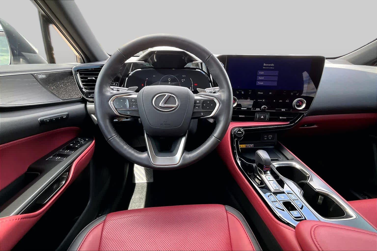2025 Lexus NX 350 photo 6 of 34