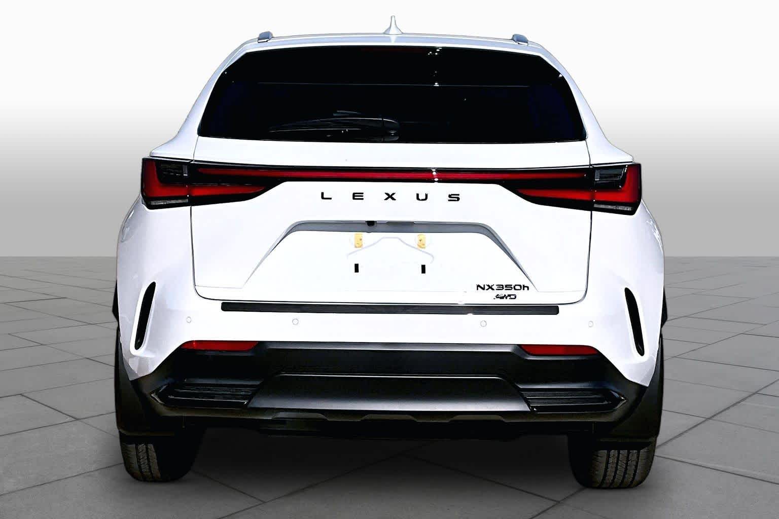 2026 Lexus NX 350h photo 4 of 22