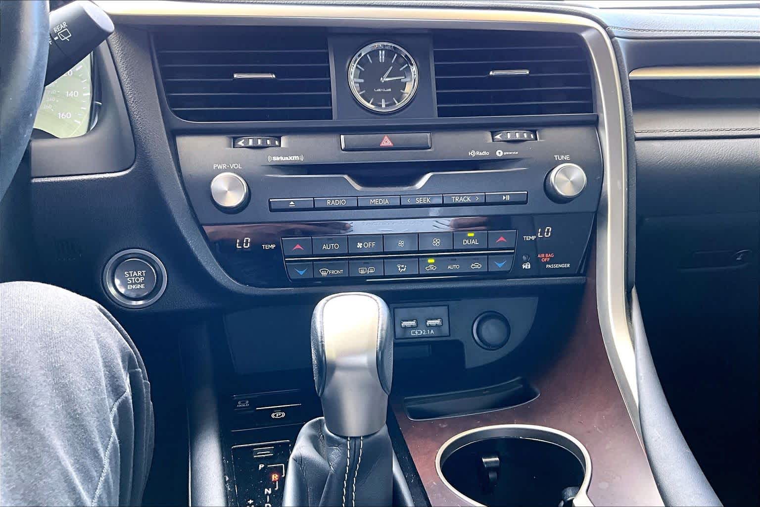 2020 Lexus RX 350 photo 34 of 37