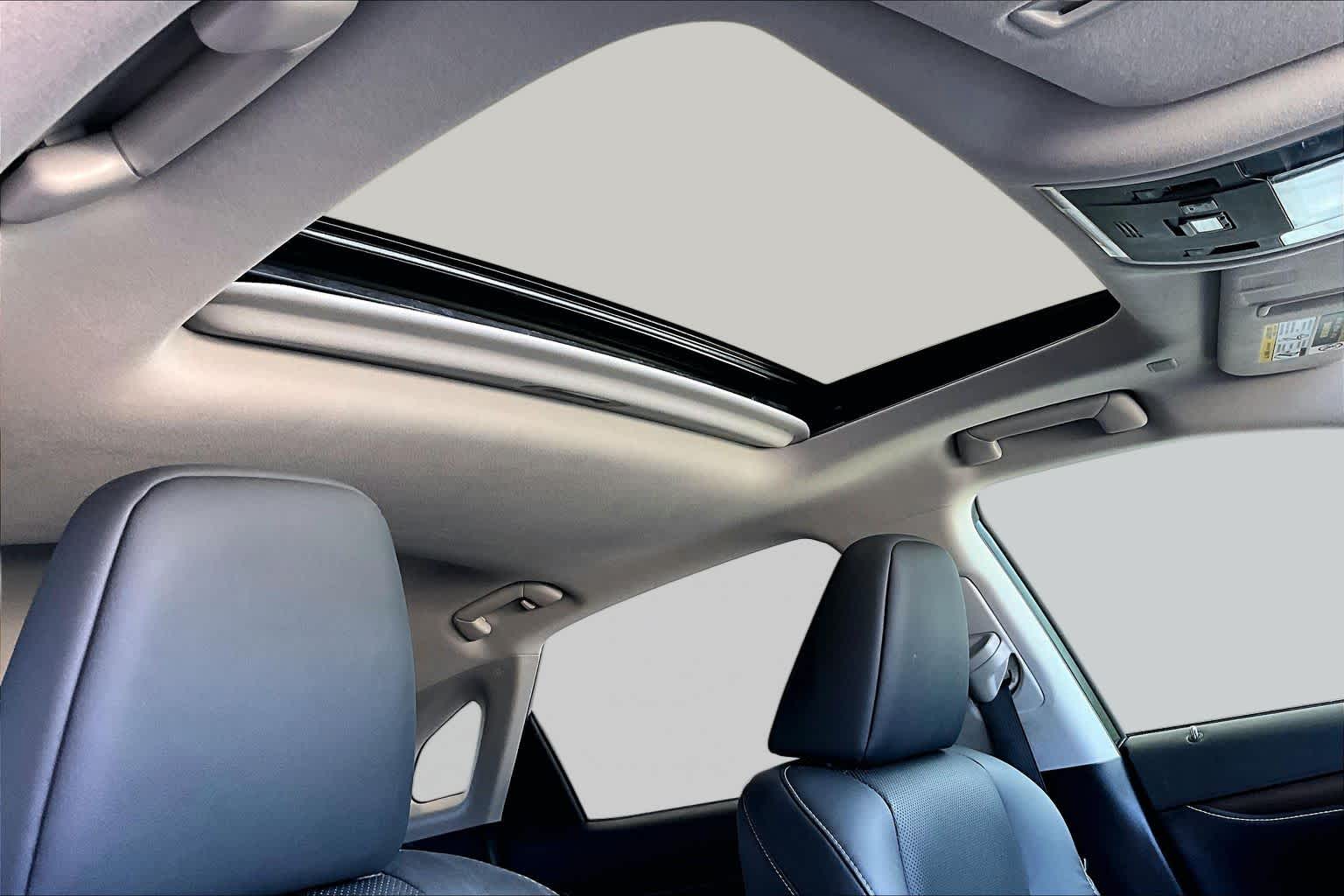 2020 Lexus RX 350 photo 14 of 37
