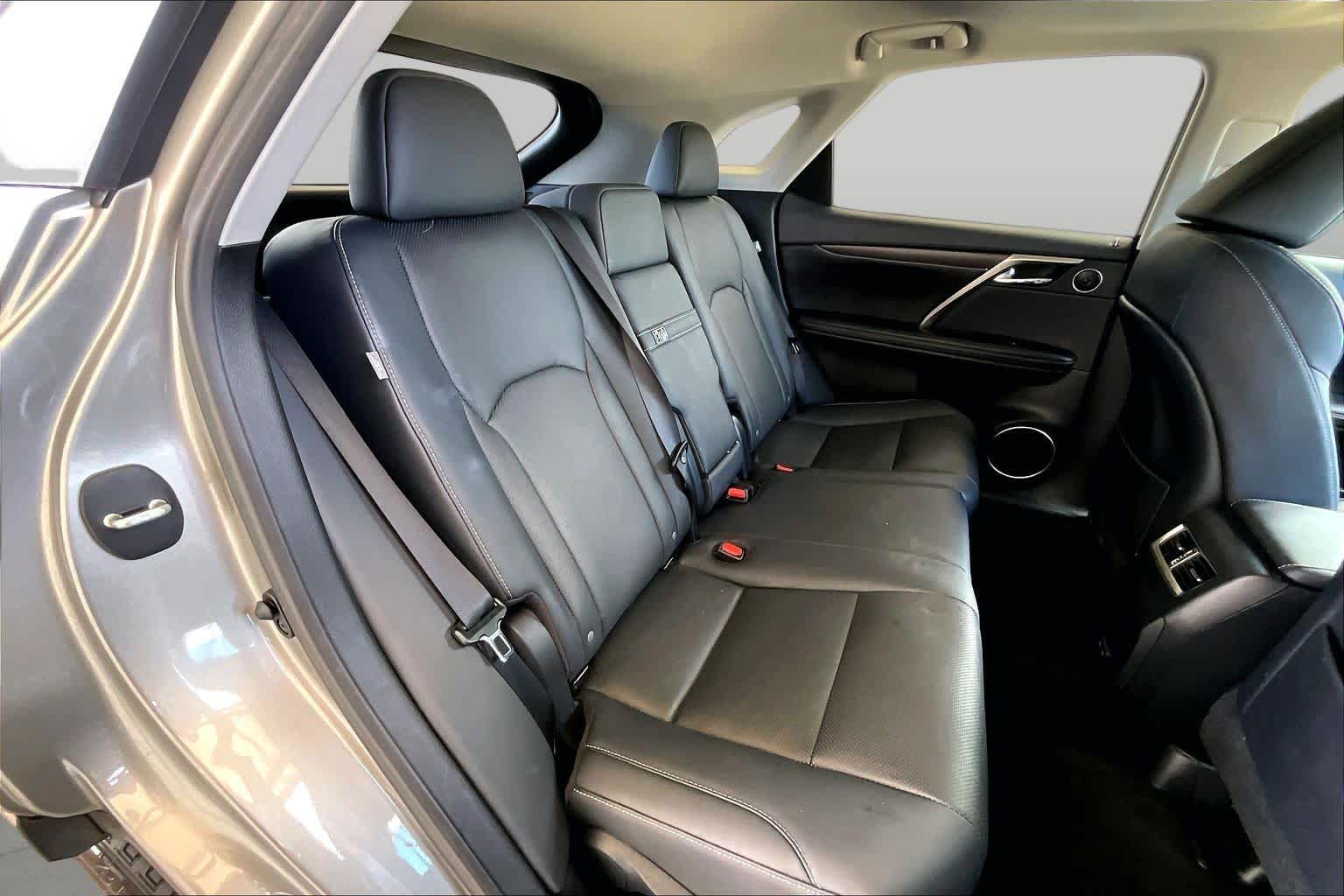 2020 Lexus RX 350 photo 20 of 37