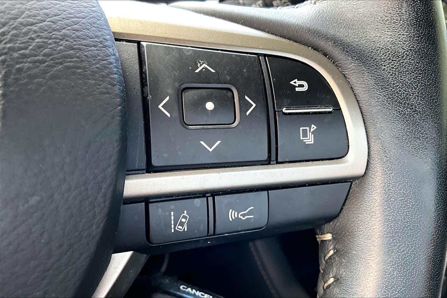 2020 Lexus RX 350 photo 25 of 37