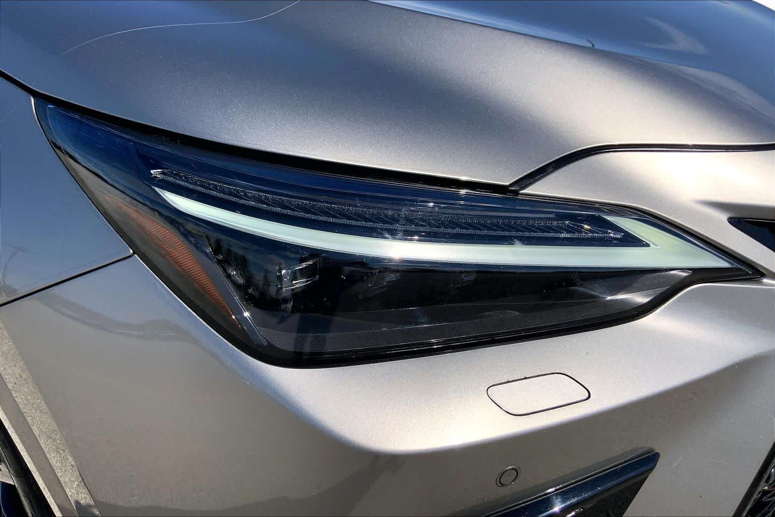 2024 Lexus NX 350 photo 27 of 36