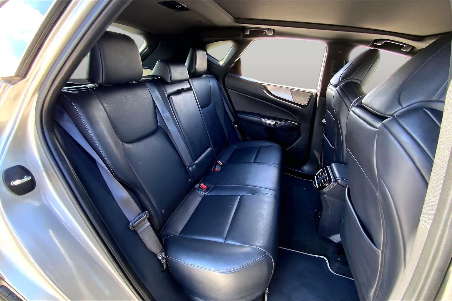 2024 Lexus NX 350 photo 19 of 36