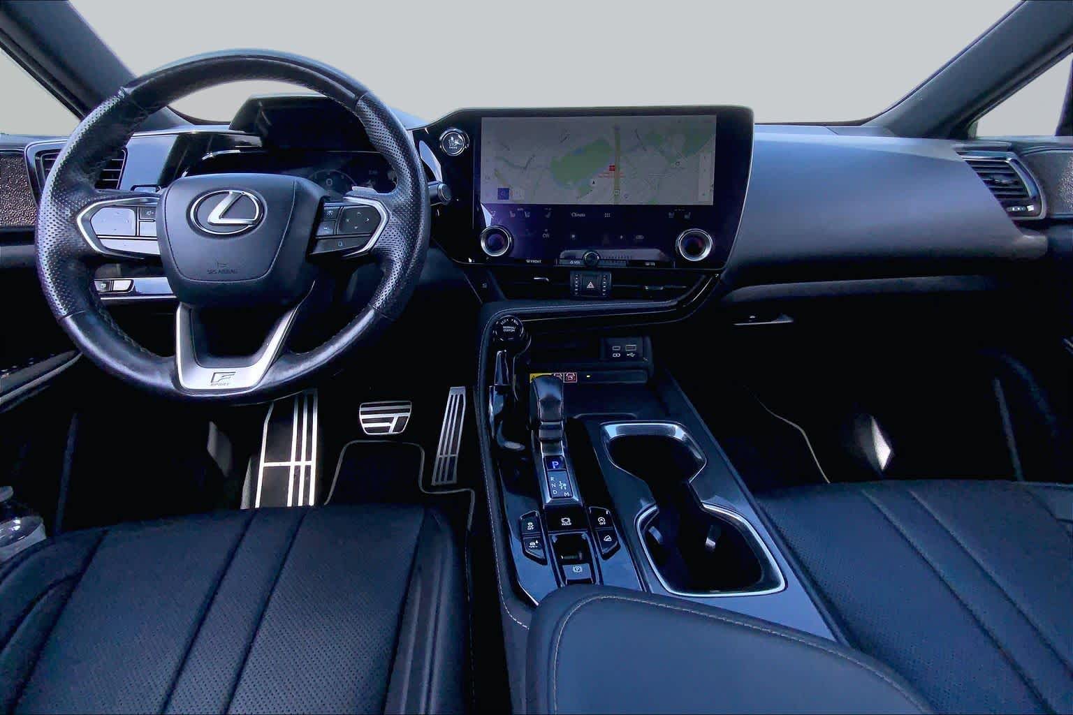2024 Lexus NX 350 photo 15 of 36