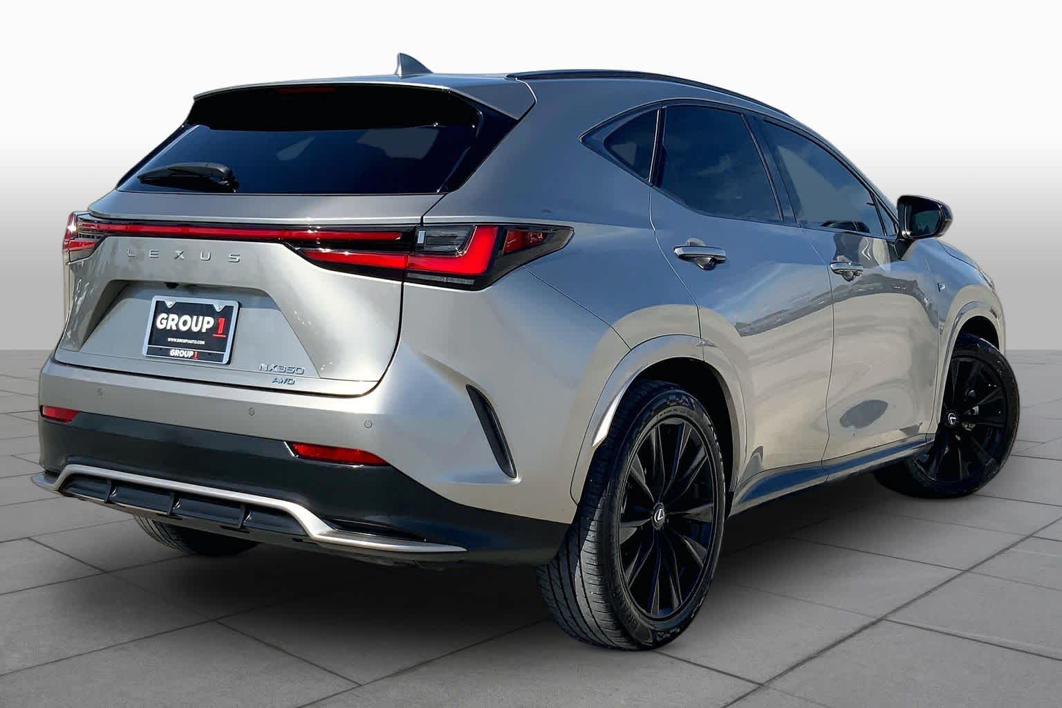 2024 Lexus NX 350 photo 13 of 36