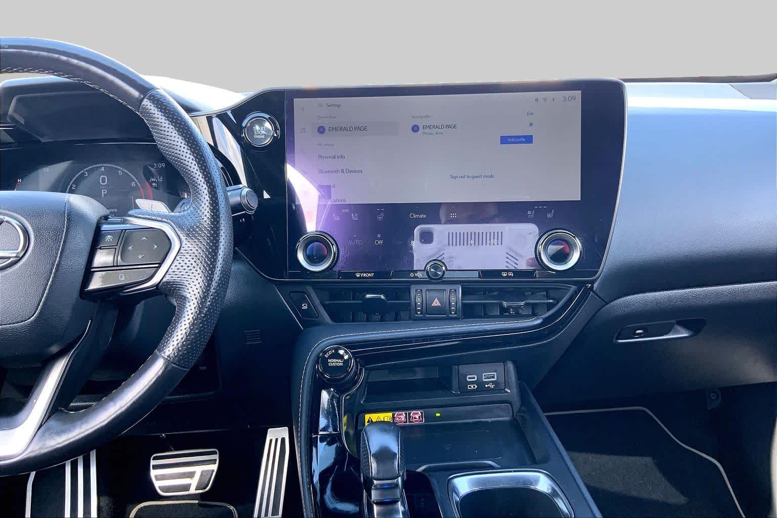 2024 Lexus NX 350 photo 7 of 36