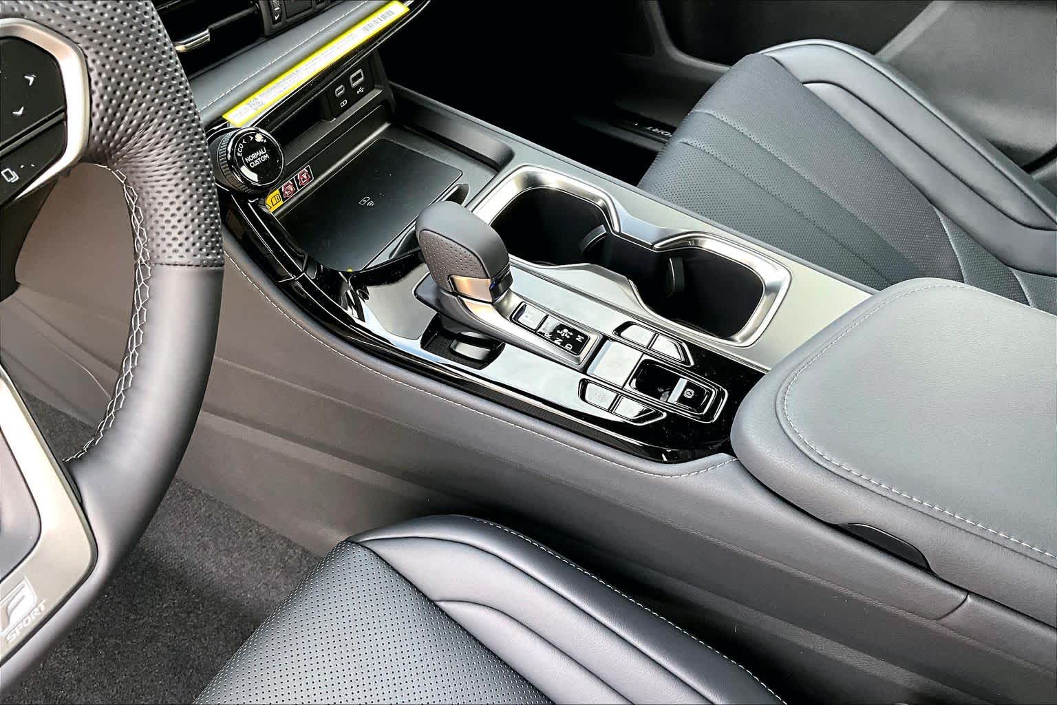 2026 Lexus NX F SPORT Handling  - 6