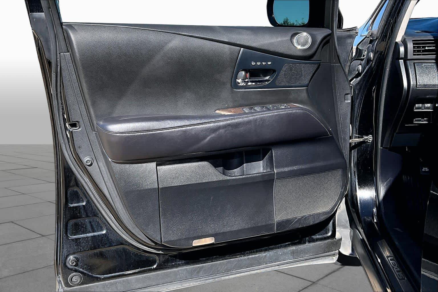 2013 Lexus RX 350 photo 16 of 31