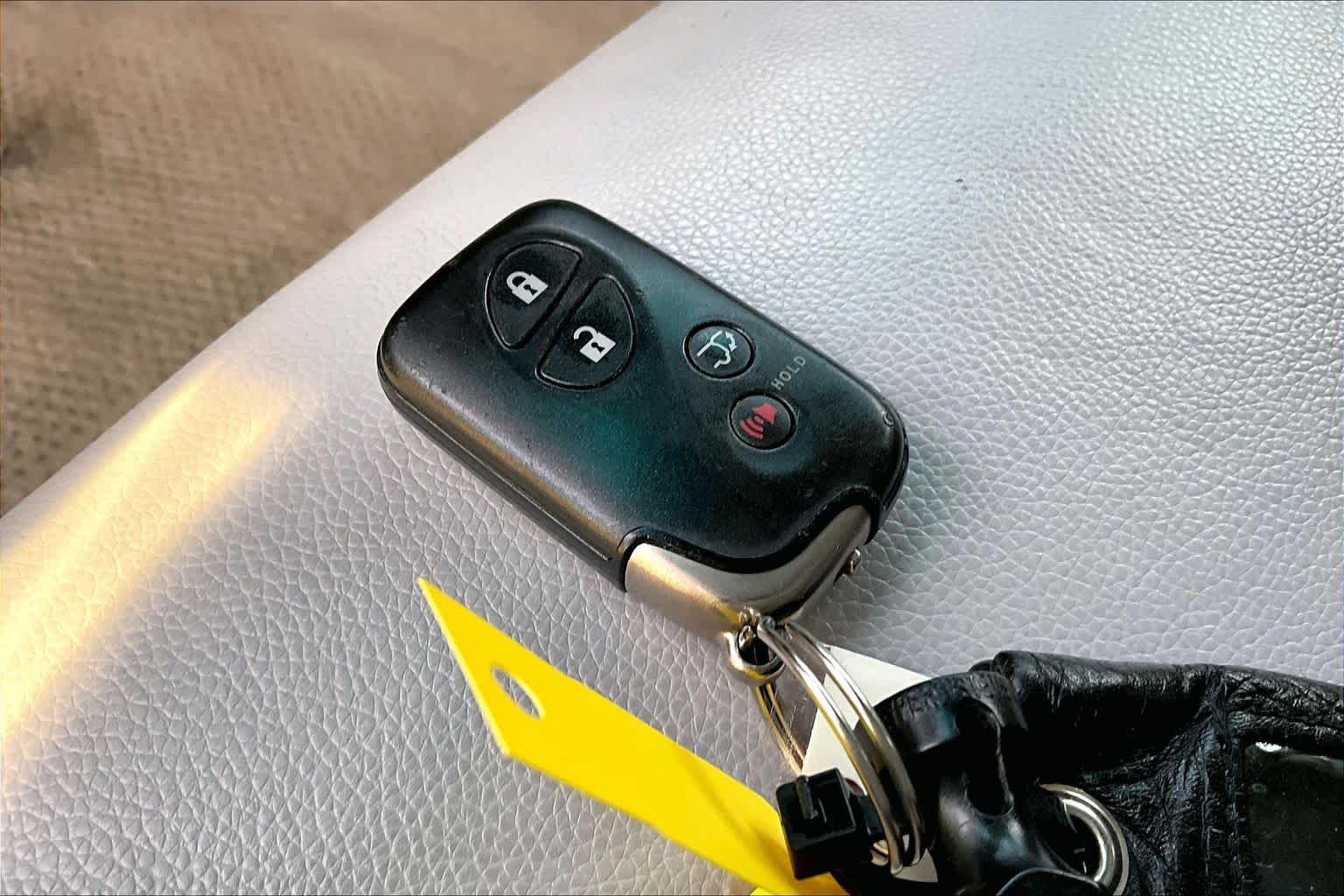 2010 Lexus RX 350 photo 11 of 30