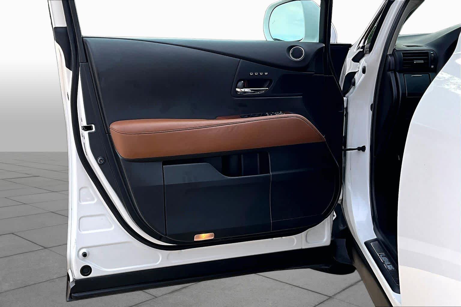 2015 Lexus RX 350  Starfire Pearl at Group 1 Toyota Southwest