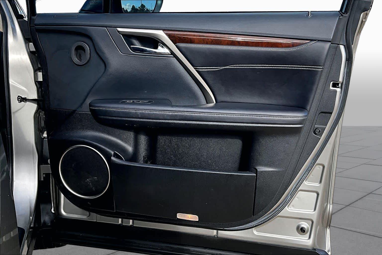 2018 Lexus RX 350 photo 23 of 37
