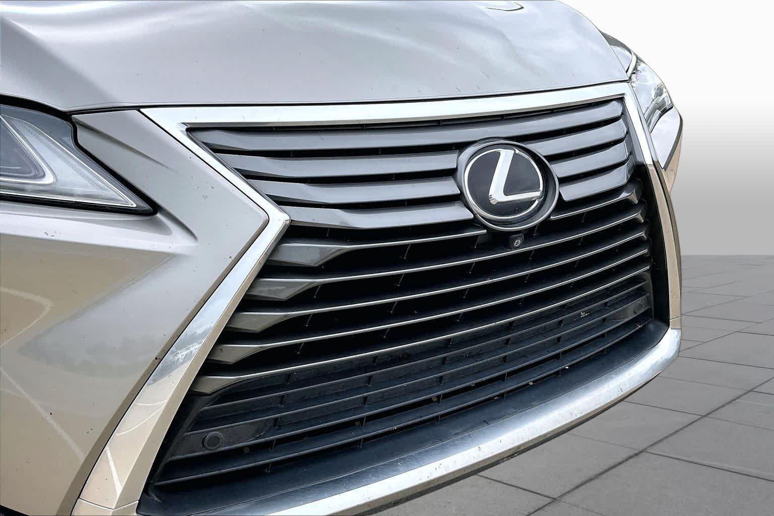 2019 Lexus RX 350 photo 27 of 34