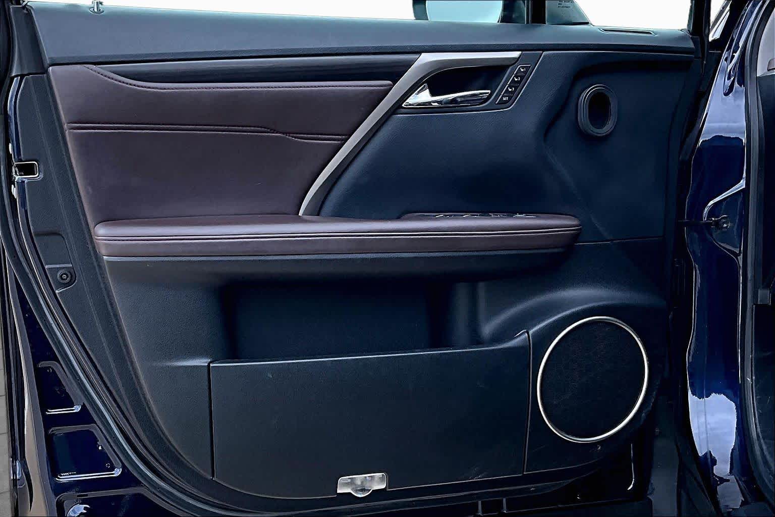 2019 Lexus RX 350 photo 22 of 37