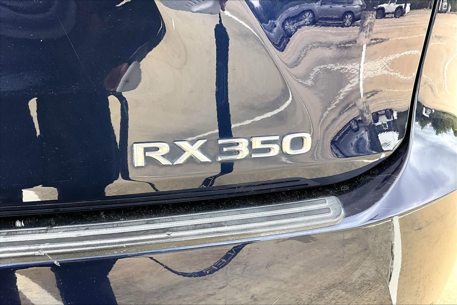 2019 Lexus RX 350 photo 10 of 37
