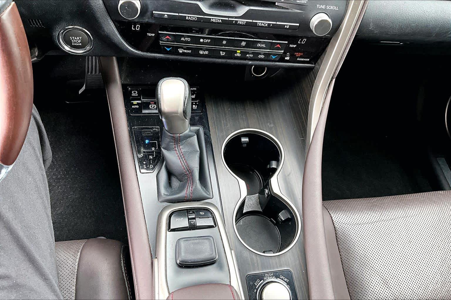 2019 Lexus RX 350 photo 35 of 37