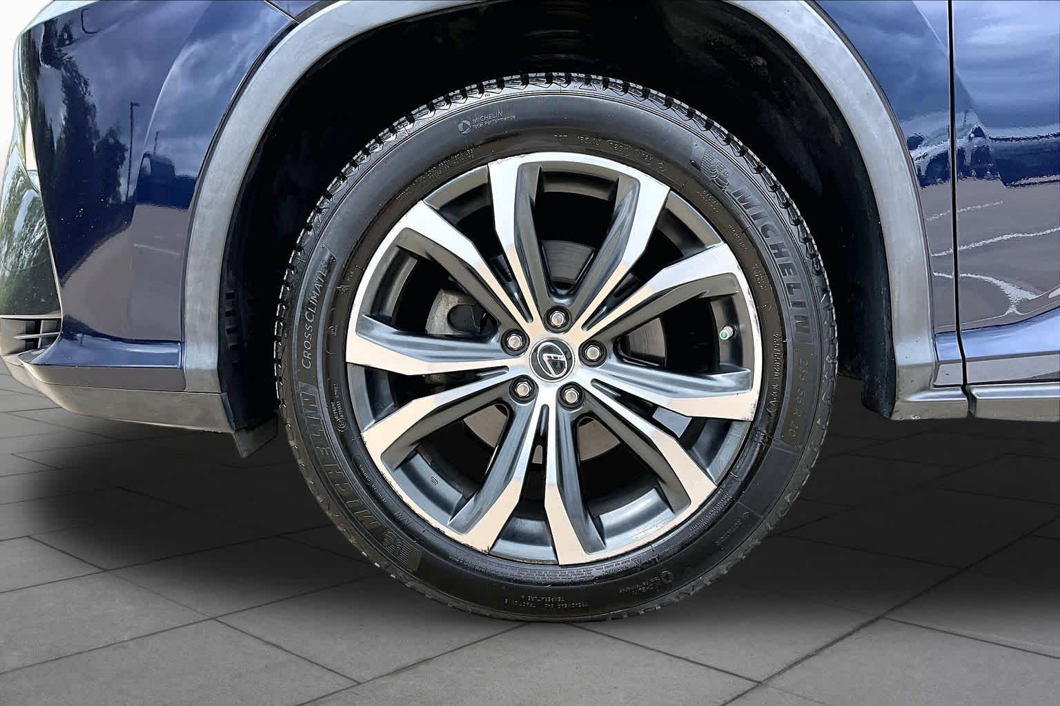 2019 Lexus RX 350 photo 11 of 37