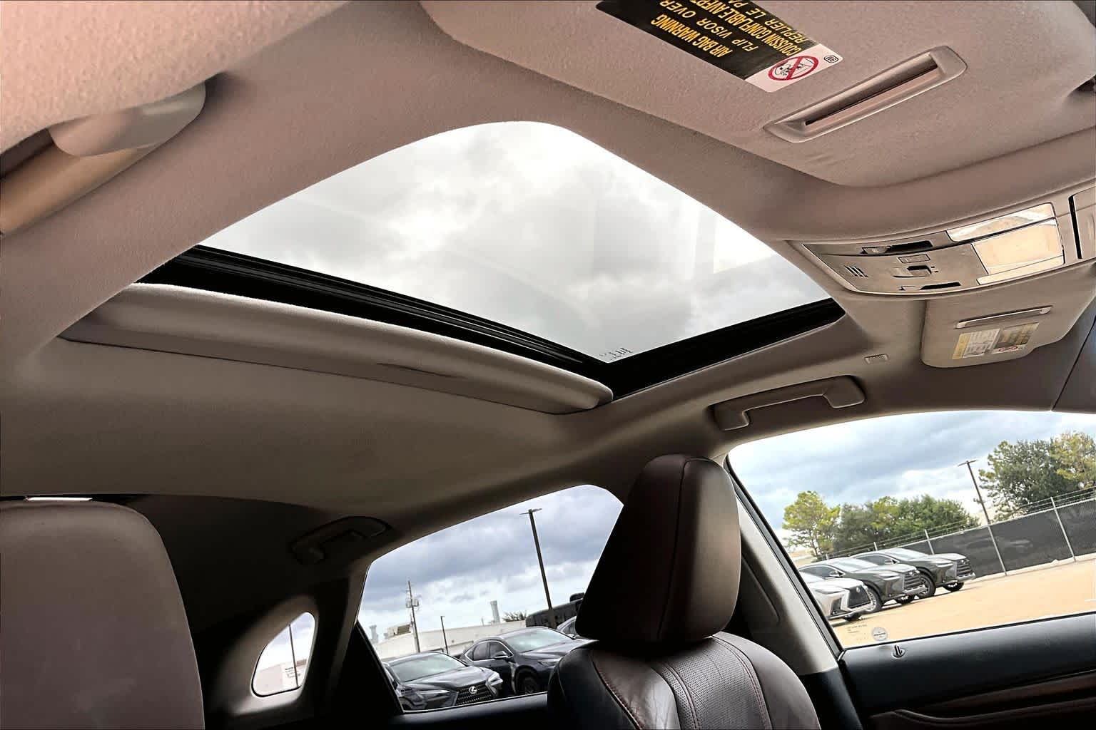 2019 Lexus RX 350 photo 14 of 37