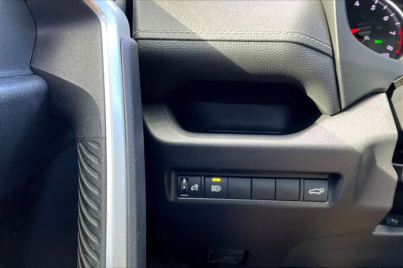 2021 Toyota RAV4 XLE Premium Ruby Flare Pearl at HGreg Houston