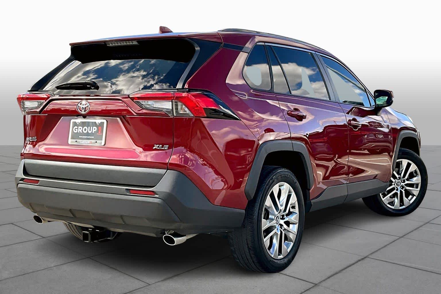 2021 Toyota RAV4 XLE Premium Ruby Flare Pearl at HGreg Houston