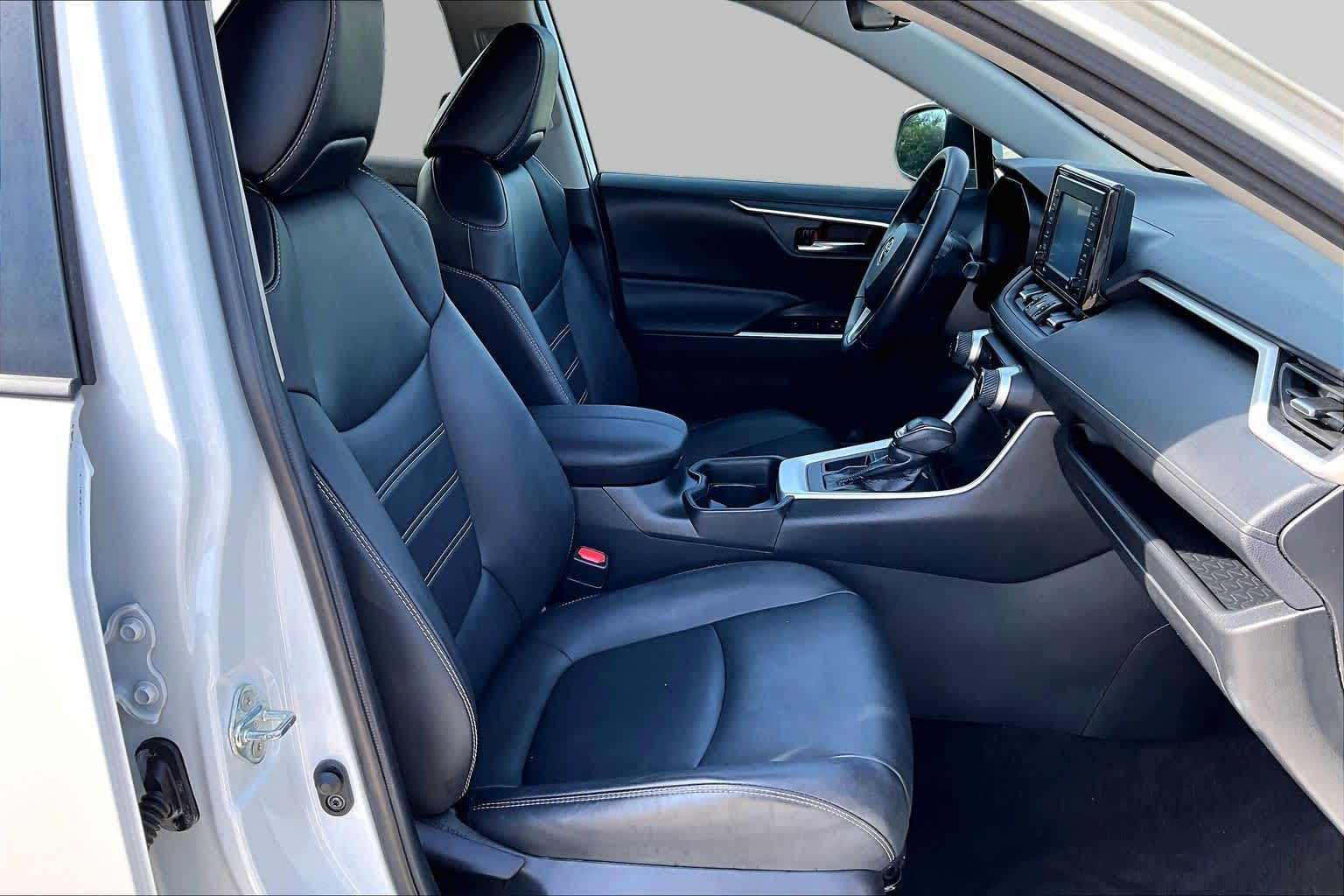 2021 Toyota RAV4 XLE Premium Blizzard Pearl at Lexus Southwest Houston
